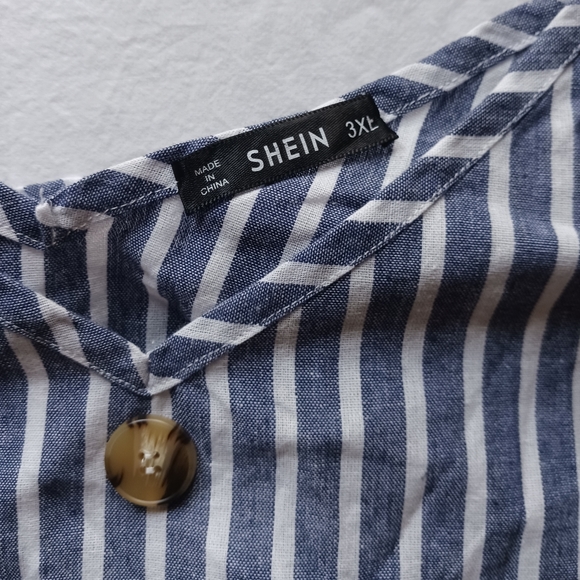 SHEIN 3X navy and white striped button tank top. - Picture 4 of 7